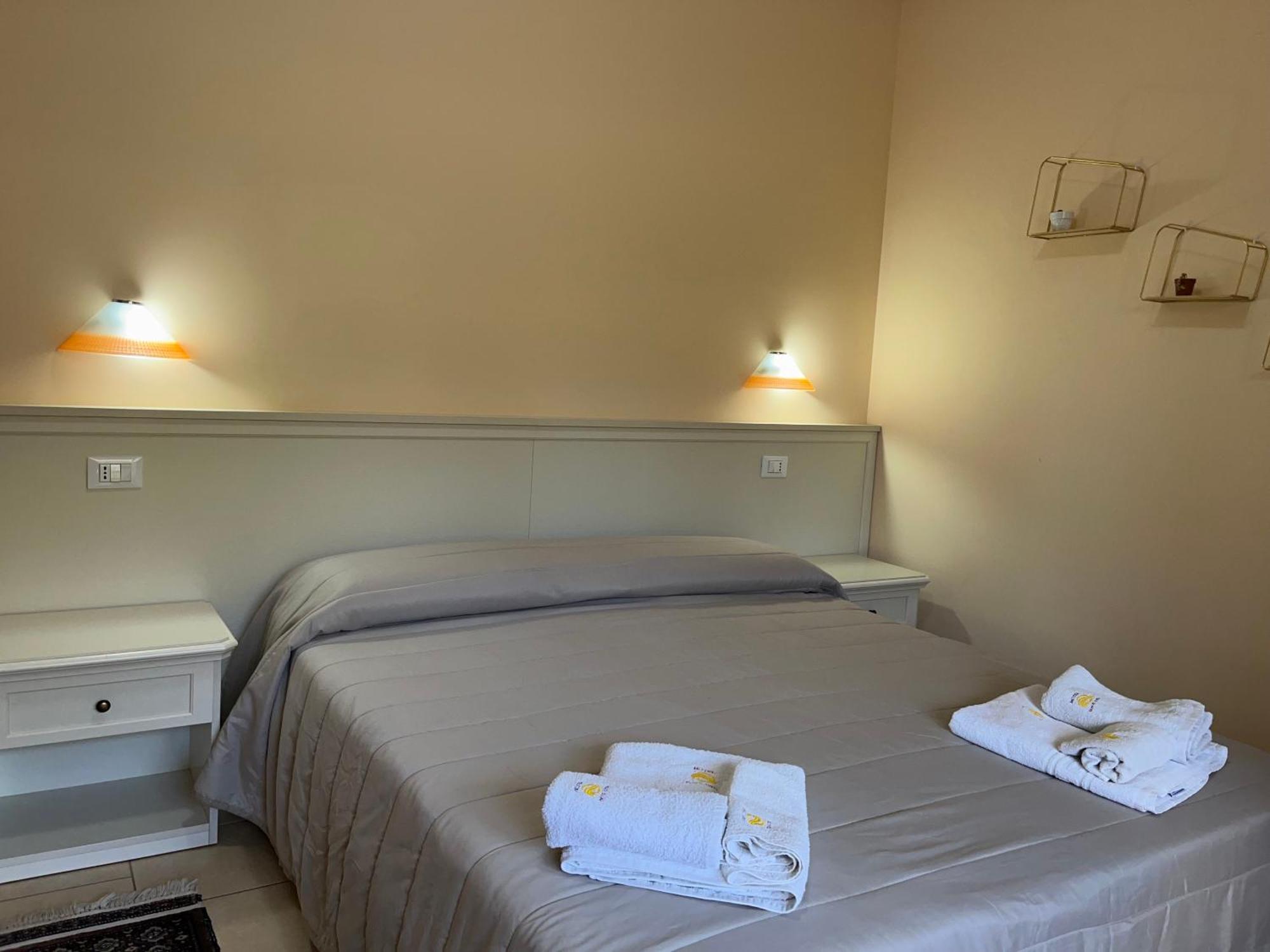 Residenza Domus Aurea Tropea- Vista Mare Guest house