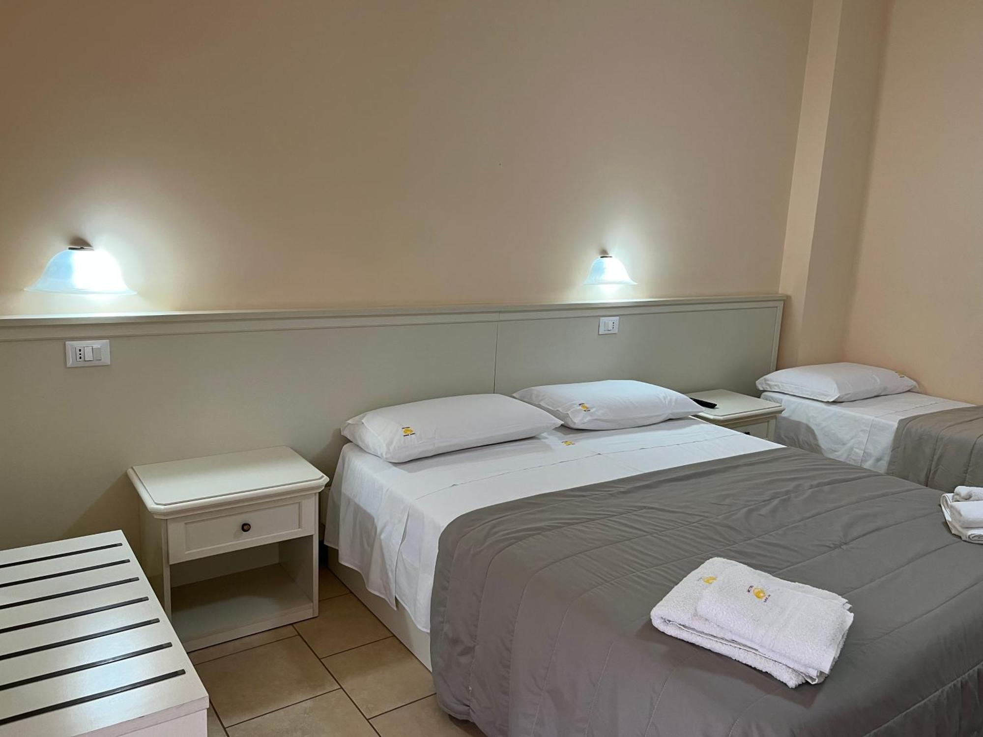 Residenza Domus Aurea Tropea- Vista Mare Guest house 3*