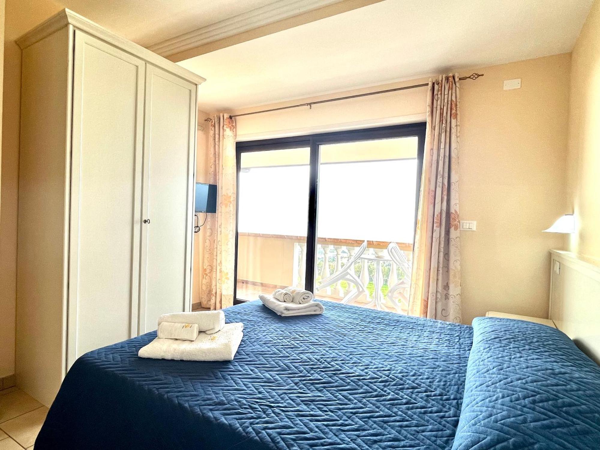 Residenza Domus Aurea Tropea- Vista Mare Guest house Santa Domenica (Vibo Valentia)